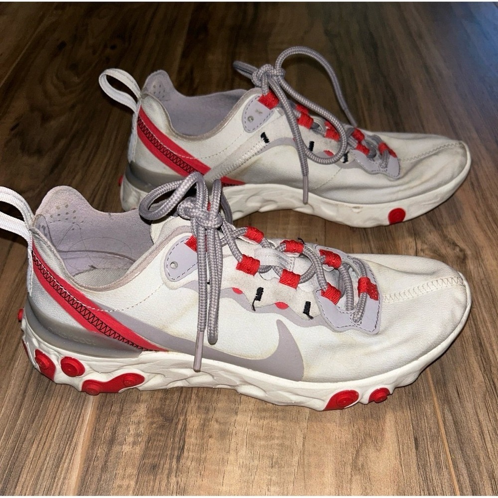 Women's Nike React Size 7 Athletic Tennis Shoes